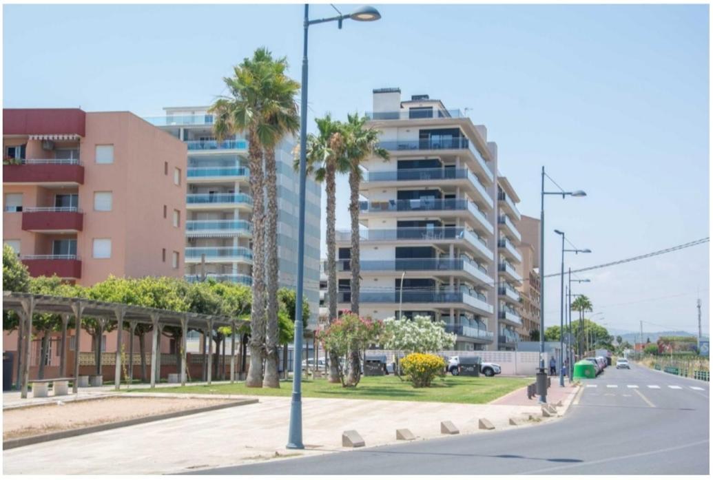 Апартаменти Atico Aqua Peniscola, 1ª Linea De Playa, Parking Y Piscina Екстер'єр фото